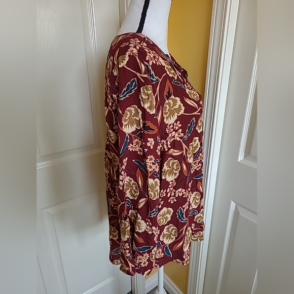 DANIEL RAINN FLORAL BLOUSE,  SIZE XL - Picture 7 of 11